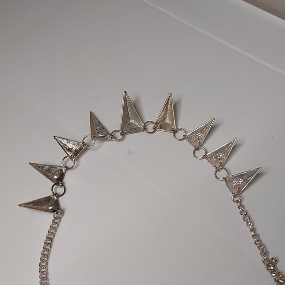 Silver Tone Metal Spikey Necklace Adjustable 18 To 20 Inches Long - Picture 9 of 11